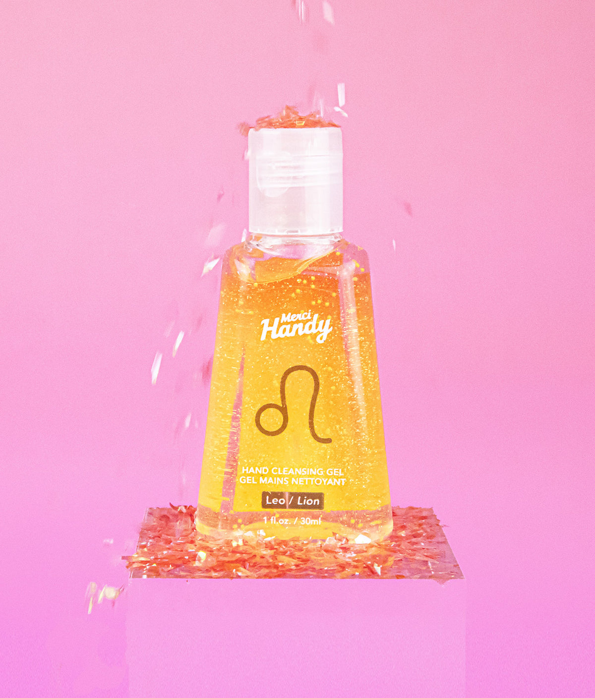 Gel Mains Nettoyant Lion Merci Handy – flacon sur fond rose